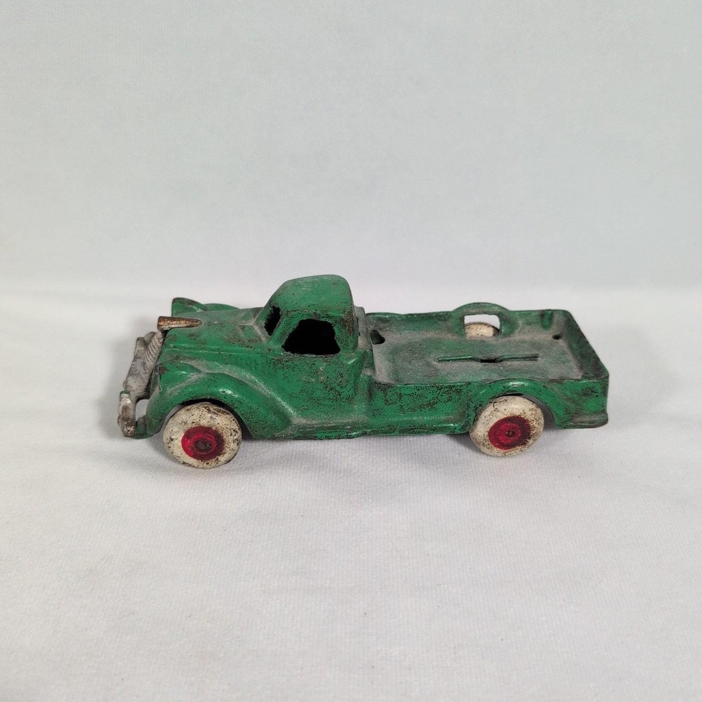 Hubley Cast Iron Green Truck Airflow Grill Early 20th Century Toy